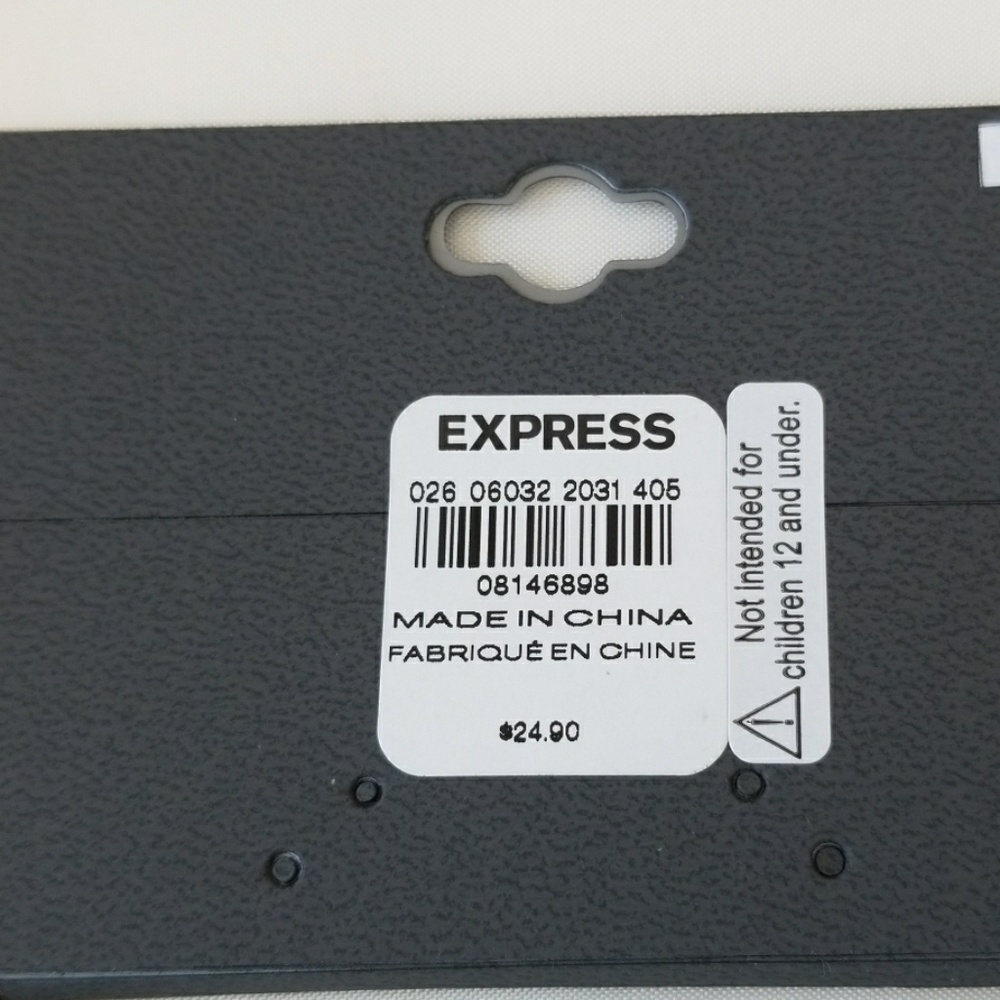 Mixed media Express necklaces - Picture 5 of 5